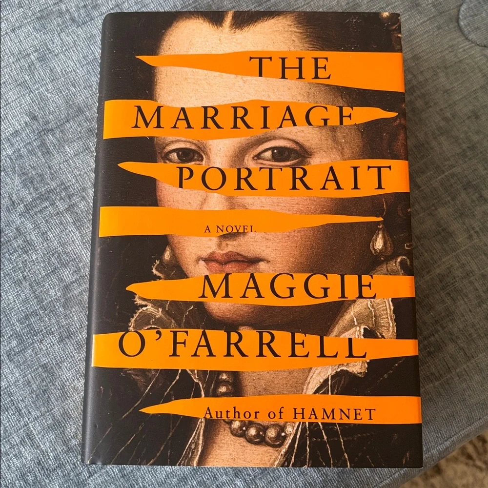 Hardcover Fiction Bundle of Three | Contemporary + Literary Novels - Picture 5 of 6